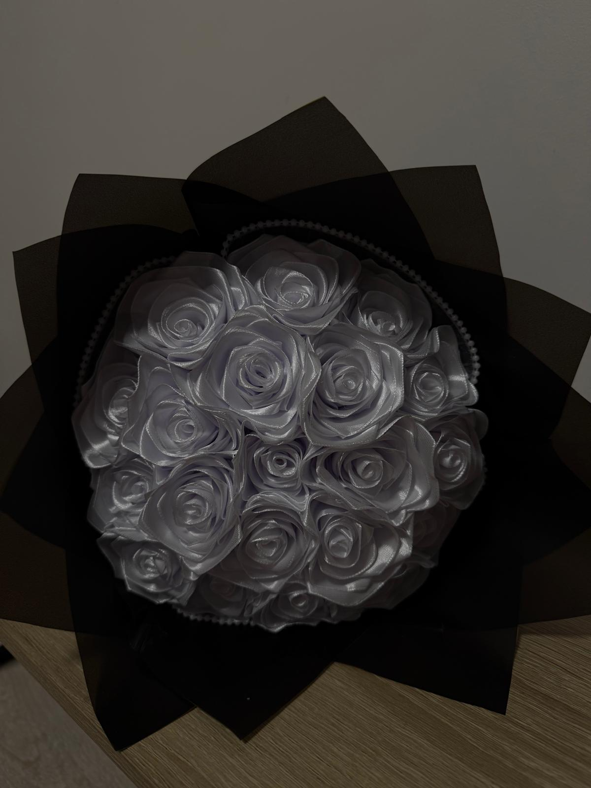 Bouquet Blanc & Perles